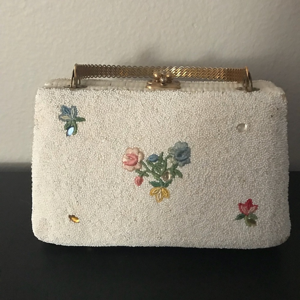 A white purse